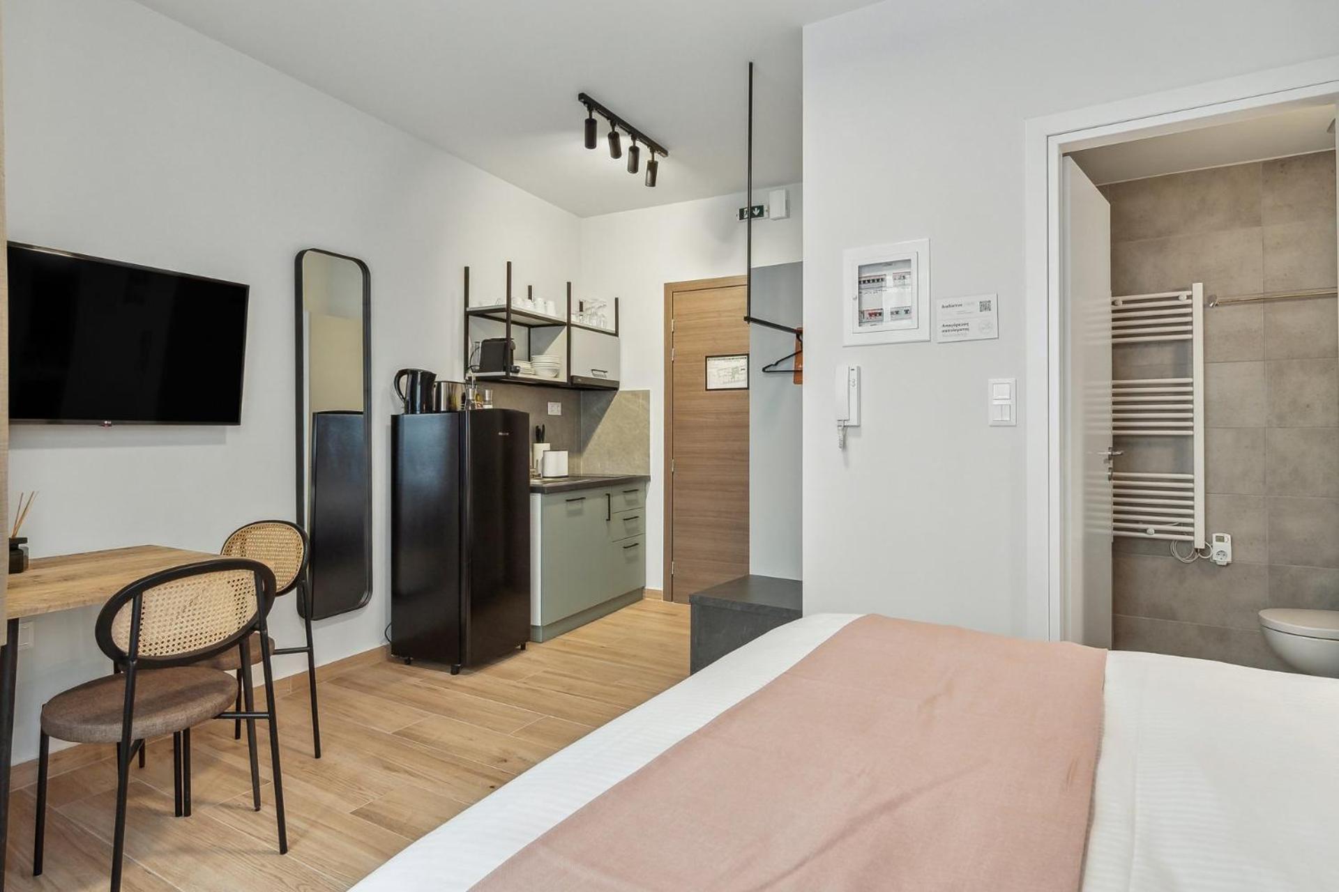 Limehome Athens Solonos City Center Exterior photo