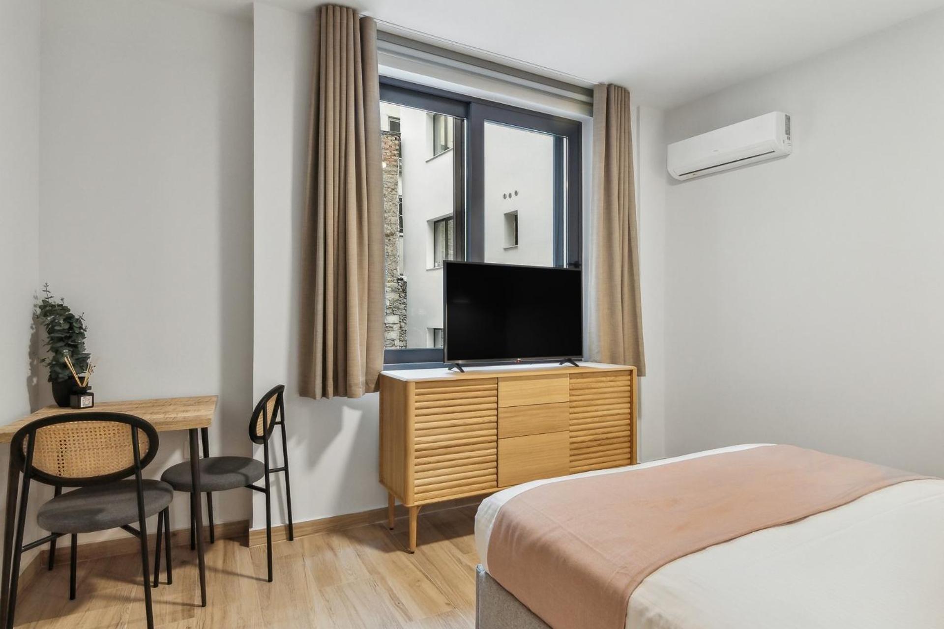 Limehome Athens Solonos City Center Room photo