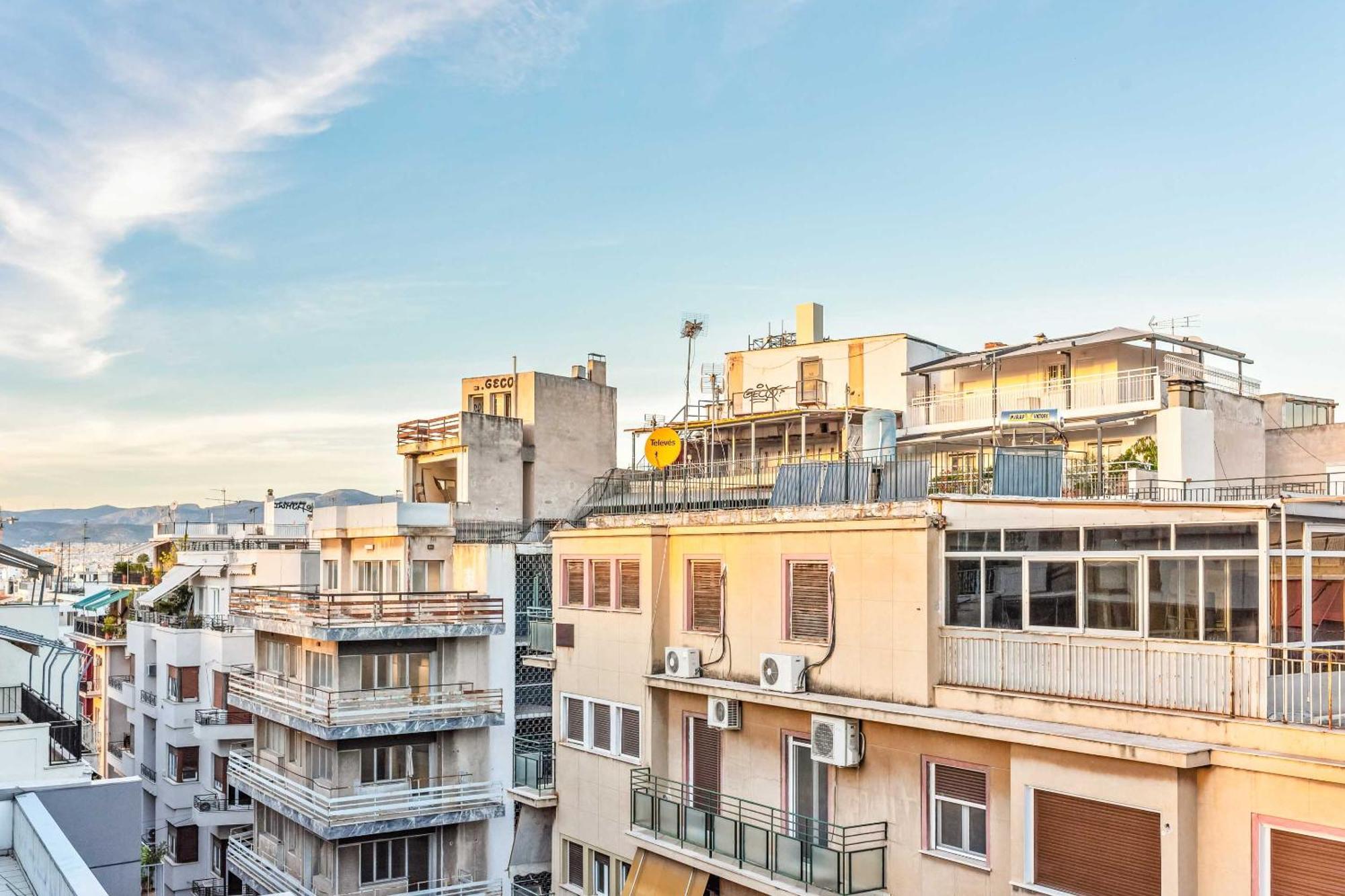 Limehome Athens Solonos City Center Exterior photo